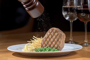 Olympic Palace Resort Hotel & Convention Center