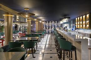 Olympic Palace Resort Hotel & Convention Center