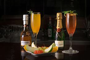 Olympic Palace Resort Hotel & Convention Center