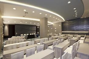 Olympic Palace Resort Hotel & Convention Center