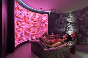 Olympic Palace Resort Hotel & Convention Center