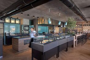 Olympic Palace Resort Hotel & Convention Center