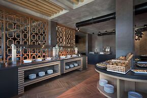 Olympic Palace Resort Hotel & Convention Center