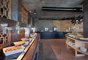 Olympic Palace Resort Hotel & Convention Center