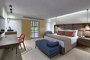 Olympic Palace Resort Hotel & Convention Center