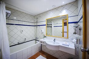 Medina Belisaire & Thalasso Hotel