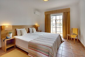 Novochoro Apartments