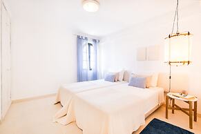 Novochoro Apartments