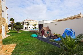 Novochoro Apartments