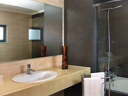 Novochoro Apartments