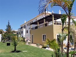 Novochoro Apartments