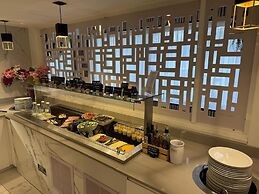 Best Western Plus Larco Hotel