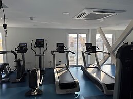 Best Western Plus Larco Hotel