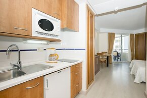 Hipotels Bahía Grande Aparthotel