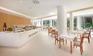 Hipotels Bahía Grande Aparthotel