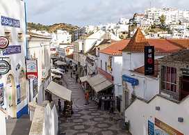 Sol a Sul Apartments