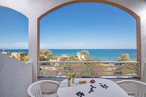 Iliostasi Beach Apartments