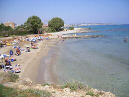 Iliostasi Beach Apartments