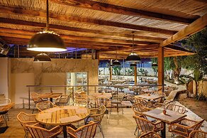Malia Bay Beach Hotel & Bungalows