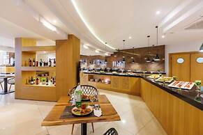 Malia Bay Beach Hotel & Bungalows