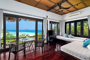 SAii Phi Phi Island Village