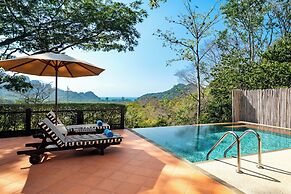 SAii Phi Phi Island Village