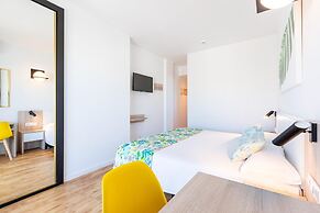 Hotel San Fermín by Dorobe