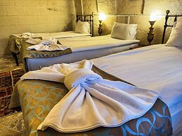Nomads Cave Hotel & Rooftop