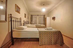 Nomads Cave Hotel & Rooftop