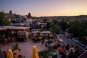 Nomads Cave Hotel & Rooftop