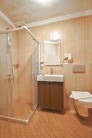 Nomads Cave Hotel & Rooftop