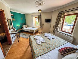 Nomads Cave Hotel & Rooftop