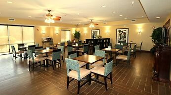 Comfort Suites Bloomington I-55 and I-74