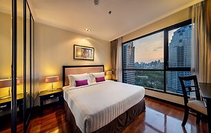 Bandara Silom Suites