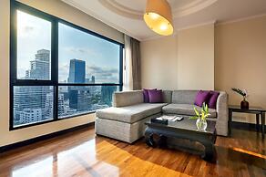 Bandara Silom Suites