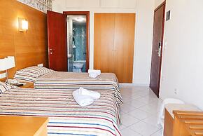 City Life Port Hotel