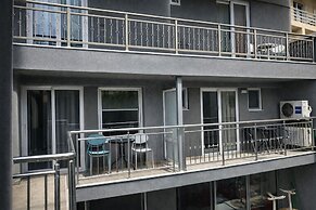 City Life Port Hotel