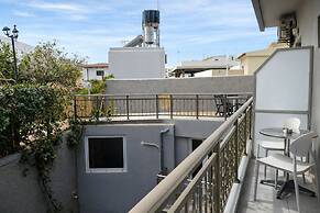 City Life Port Hotel