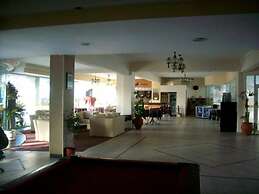 San Remo Resort Hotel