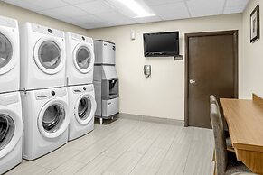 Staybridge Suites Chattanooga at Hamilton Place by IHG