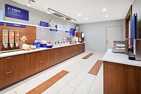 Holiday Inn Express & Suites Clovis-Fresno Area by IHG