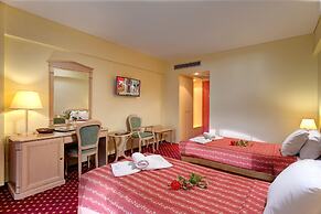 Angelika Pallas Hotel