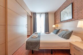 Serennia Cest Apartamentos Arc de Triomf