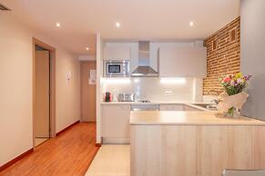 Serennia Cest Apartamentos Arc de Triomf