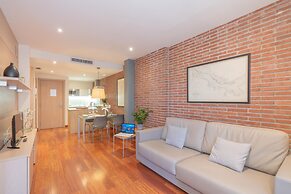 Serennia Cest Apartamentos Arc de Triomf