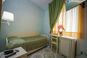 Hotel Rivamare