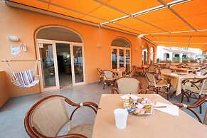 Hotel Rivamare