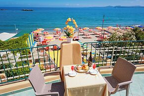 Hotel Rivamare