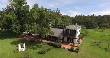 Puerto Valle Hotel de Esteros