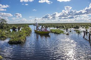 Puerto Valle Hotel de Esteros